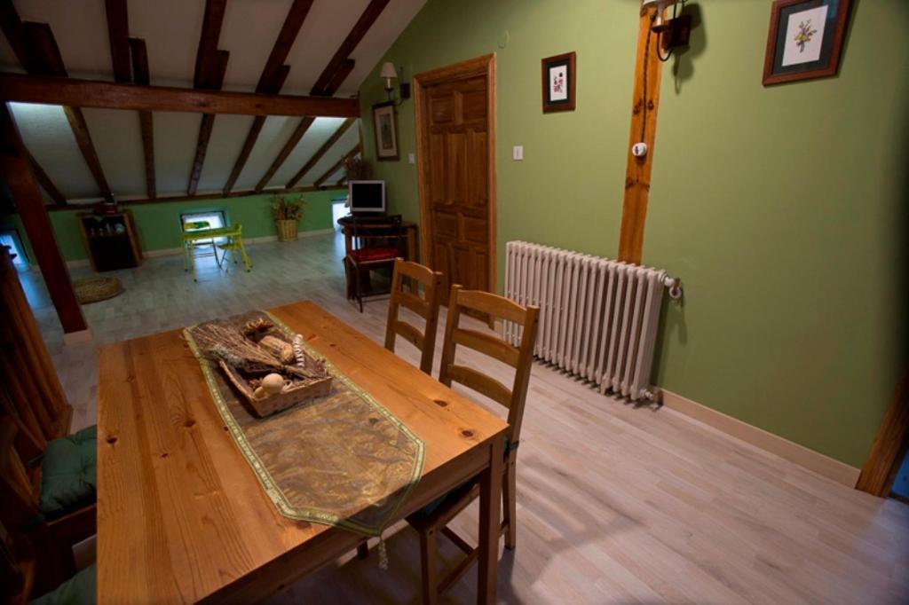 Alojamiento Rural Pueblo de la Ribera Peñafiel Habitación foto